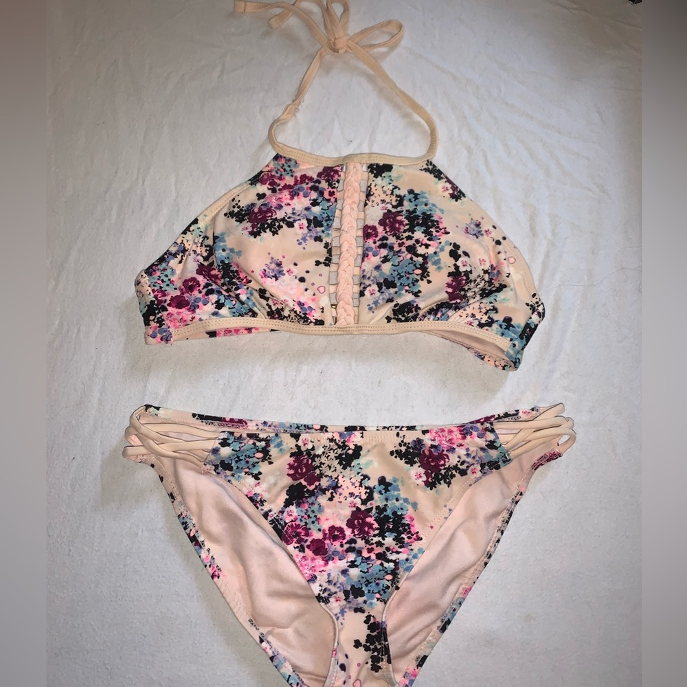 Ambrielle Floral Bikini